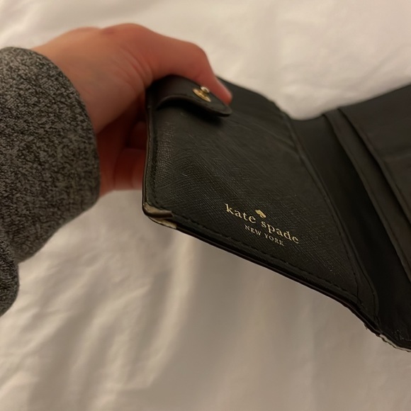 Kate spade wallet - Picture 4 of 5